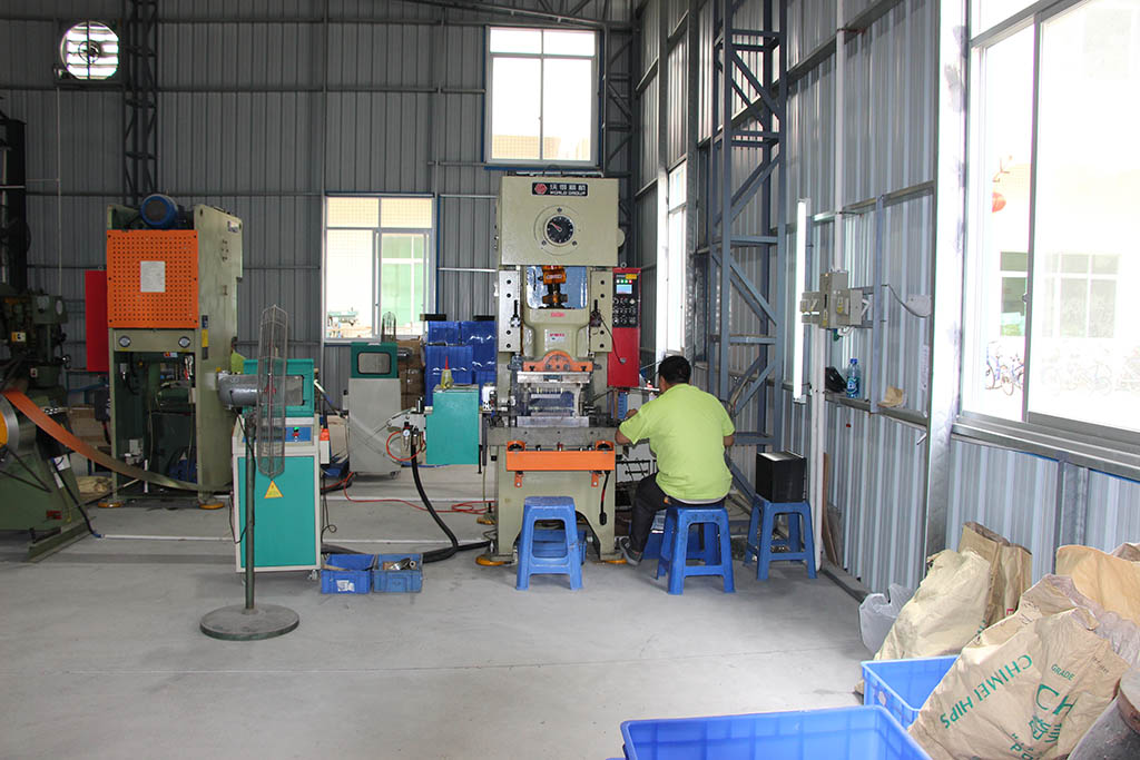 Stamping department and Stamping machines of Joysway Hobby